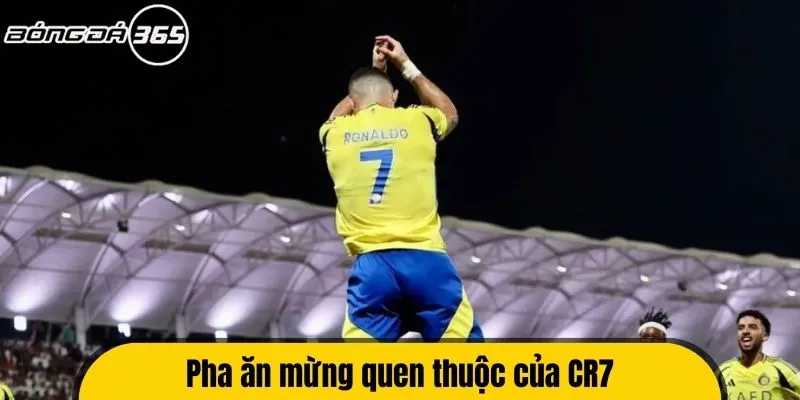 Pha ăn mừng quen thuộc của CR7